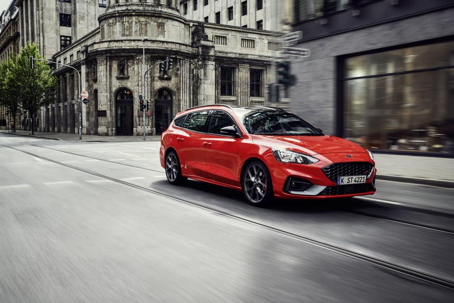  Ford Focus ST Estate 2019 года  (WW) (фото 40 из 40)